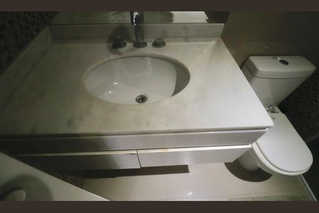 Apartamento para alugar com 118m², 2 quartos e 2 vagasBanheiro Suíte