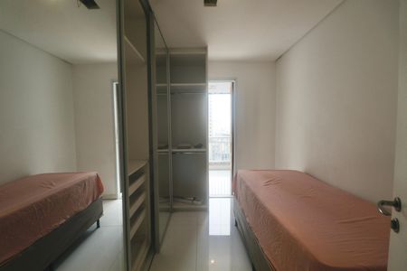 Apartamento para alugar com 118m², 2 quartos e 2 vagasQuarto