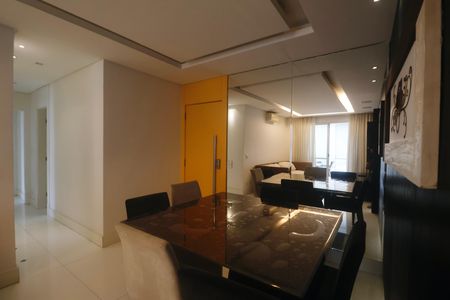 Sala de apartamento para alugar com 2 quartos, 118m² em Jardim Asturias, Guarujá
