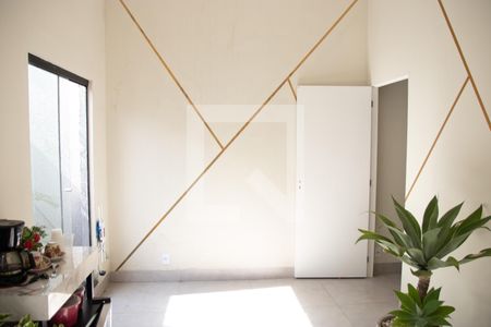 Casa para alugar com 293m², 2 quartos e 5 vagas Casa para alugar com 293m², 2 quartos e 5 vagasSala
