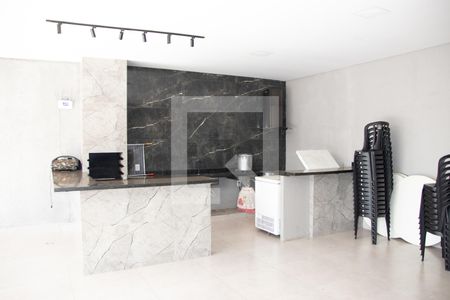 Casa para alugar com 293m², 2 quartos e 5 vagas Casa para alugar com 293m², 2 quartos e 5 vagasCozinha e Área de Serviço