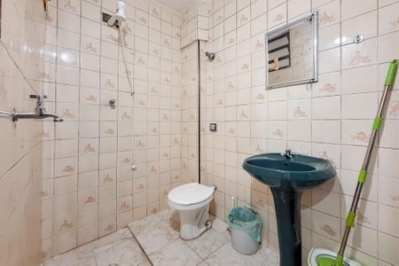 Banheiro de kitnet/studio à venda com 1 quarto, 32m² em Liberdade, São Paulo