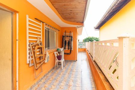 Casa à venda com 150m², 5 quartos e 2 vagasCASA 1 - Área de Serviço
