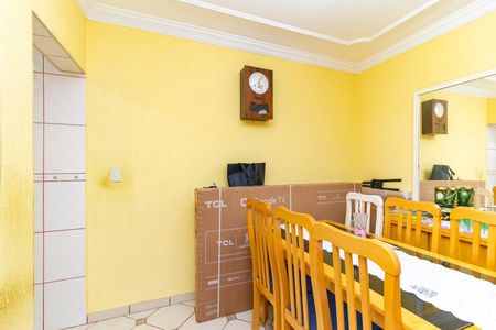 Casa à venda com 150m², 5 quartos e 2 vagasCASA 1 - Sala de Jantar