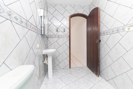 Casa à venda com 150m², 5 quartos e 2 vagasCASA 2 - Banheiro da Suíte