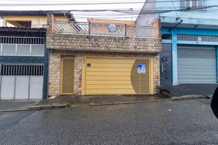 Casa à venda com 150m², 5 quartos e 2 vagasFachada