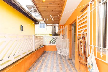 Casa à venda com 150m², 5 quartos e 2 vagasCASA 1 - Área de Serviço
