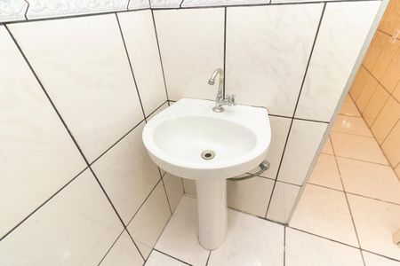 Casa à venda com 150m², 5 quartos e 2 vagasCASA 2 - Banheiro Social