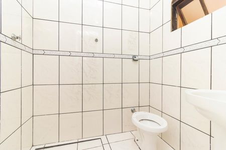 Casa à venda com 150m², 5 quartos e 2 vagasCASA 2 - Banheiro Social