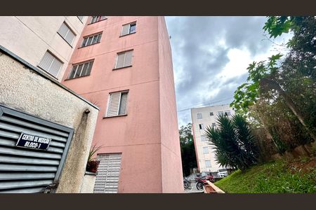 Placa de apartamento para alugar com 2 quartos, 44m² em Jardim Munira, Guarulhos