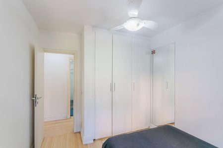 Apartamento para alugar com 155m², 4 quartos e 2 vagas Apartamento para alugar com 155m², 4 quartos e 2 vagasQuarto 2