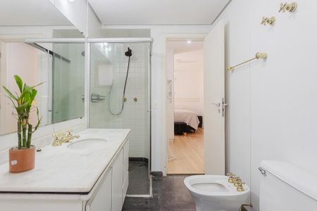 Apartamento para alugar com 155m², 4 quartos e 2 vagas Apartamento para alugar com 155m², 4 quartos e 2 vagasBanheiro da Suíte 2