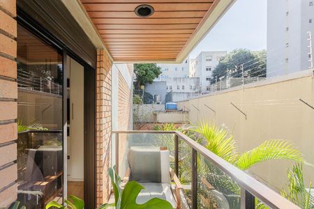 Apartamento para alugar com 155m², 4 quartos e 2 vagas Apartamento para alugar com 155m², 4 quartos e 2 vagasVaranda da Suíte 2