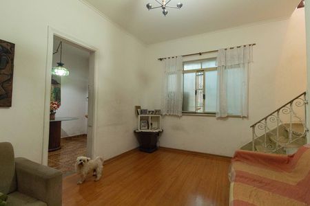 Casa à venda com 150m², 4 quartos e 4 vagas Casa à venda com 150m², 4 quartos e 4 vagasSala 1