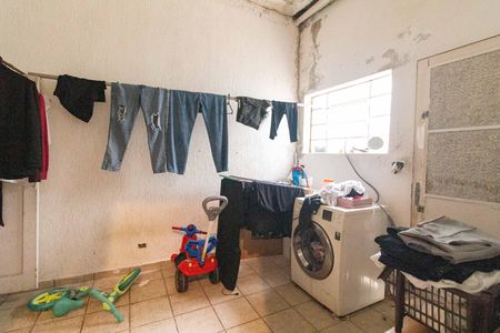 Casa à venda com 150m², 4 quartos e 4 vagas Casa à venda com 150m², 4 quartos e 4 vagasÁrea de Serviço
