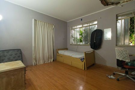 Sala 2 de casa à venda com 4 quartos, 150m² em Vila Mariana, São Paulo