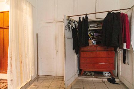 Casa à venda com 150m², 4 quartos e 4 vagas Casa à venda com 150m², 4 quartos e 4 vagasÁrea de Serviço