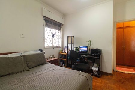 Casa à venda com 150m², 4 quartos e 4 vagas Casa à venda com 150m², 4 quartos e 4 vagasQuarto 1