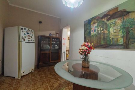 Casa à venda com 150m², 4 quartos e 4 vagas Casa à venda com 150m², 4 quartos e 4 vagasCopa