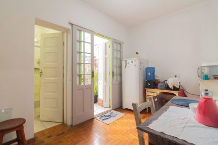 Casa à venda com 150m², 4 quartos e 4 vagas Casa à venda com 150m², 4 quartos e 4 vagasSuíte 1