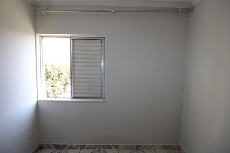 Quarto 1 de apartamento para alugar com 2 quartos, 70m² em Parque Paineiras, São Paulo