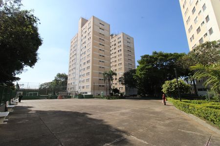 Apartamento para alugar com 70m², 2 quartos e 1 vagaÁrea Comum