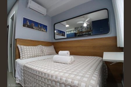 Sala / Quarto de apartamento para alugar com 1 quarto, 17m² em Praça Nova Republica, São Paulo