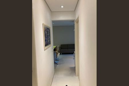 Apartamento à venda com 70m², 2 quartos e 1 vaga Apartamento à venda com 70m², 2 quartos e 1 vagaCorredor