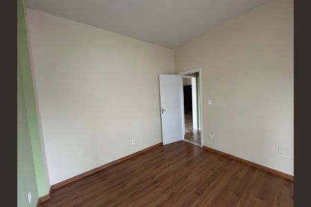 Apartamento à venda com 89m², 2 quartos e 1 vagaQuarto 2