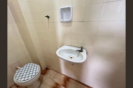 Apartamento à venda com 89m², 2 quartos e 1 vagaBanheiro de serviço