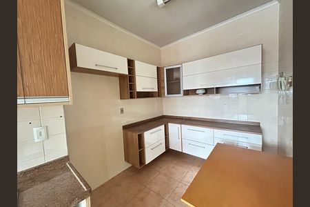 Apartamento à venda com 89m², 2 quartos e 1 vagaCozinha