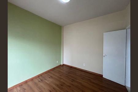 Apartamento à venda com 89m², 2 quartos e 1 vagaQuarto 2