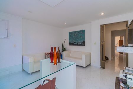 Casa à venda com 3 quartos, 110m² em Jardim da Gloria, São Paulo