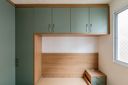Quarto 01 de apartamento à venda com 2 quartos, 34m² em Parque Industrial Tomas Edson, São Paulo