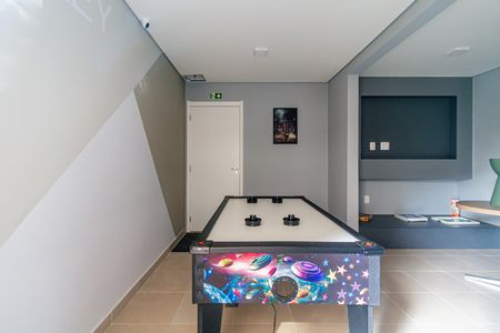 Apartamento à venda com 34m², 2 quartos e sem vagaÁrea comum - Sala de jogos