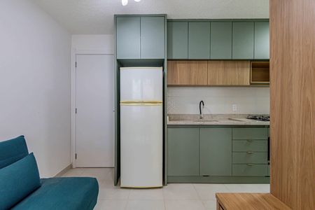 Sala de apartamento à venda com 2 quartos, 34m² em Parque Industrial Tomas Edson, São Paulo