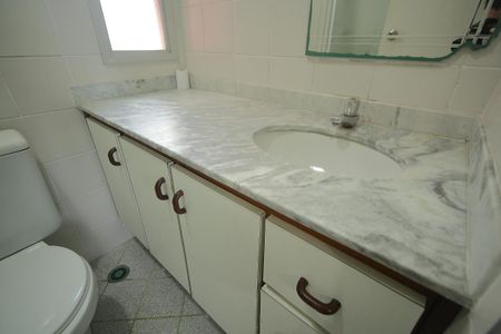 Apartamento para alugar com 59m², 2 quartos e 1 vagaBanheiro 