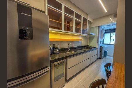 Apartamento para alugar com 112m², 2 quartos e 2 vagas Apartamento para alugar com 112m², 2 quartos e 2 vagasCozinha