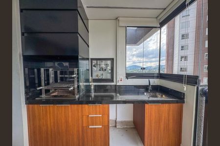 Apartamento para alugar com 112m², 2 quartos e 2 vagas Apartamento para alugar com 112m², 2 quartos e 2 vagasCozinha