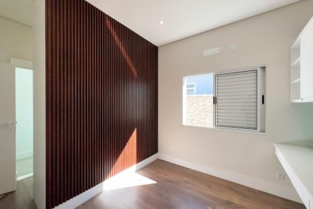 Casa de condomínio à venda com 325m², 3 quartos e 4 vagasSuíte 3