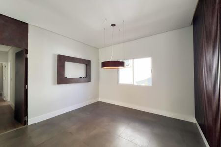 Casa de condomínio à venda com 325m², 3 quartos e 4 vagasSala de Jantar