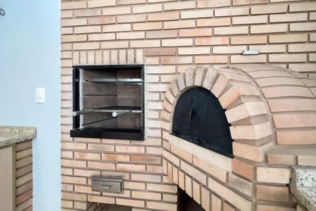 Casa de condomínio à venda com 325m², 3 quartos e 4 vagasChurrasqueira