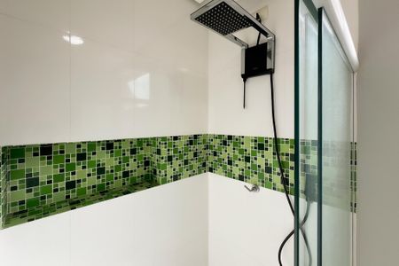 Casa de condomínio à venda com 325m², 3 quartos e 4 vagasBanheiro da churrasqueira