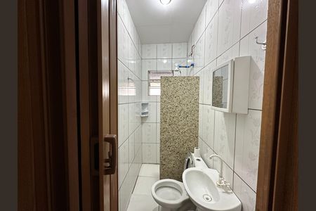 Casa para alugar com 114m², 2 quartos e 5 vagas Casa para alugar com 114m², 2 quartos e 5 vagasBanheiro Corredor