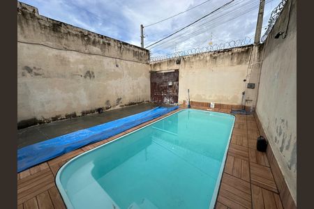 Casa para alugar com 114m², 2 quartos e 5 vagas Casa para alugar com 114m², 2 quartos e 5 vagasPiscina