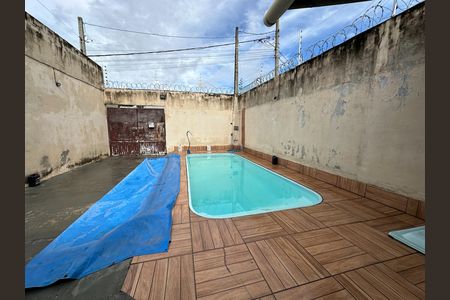 Casa para alugar com 114m², 2 quartos e 5 vagas Casa para alugar com 114m², 2 quartos e 5 vagasÁrea externa