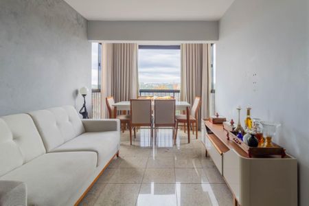 Sala de apartamento à venda com 1 quarto, 50m² em Taguatinga Norte, Brasília