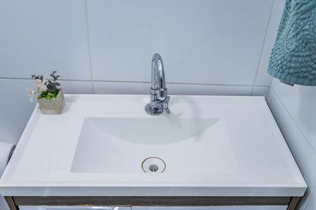 Apartamento à venda com 45m², 2 quartos e 1 vaga Apartamento à venda com 45m², 2 quartos e 1 vagaBanheiro