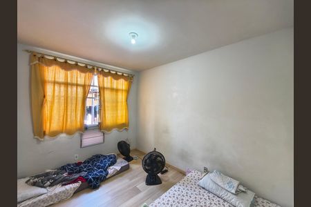 Casa à venda com 216m², 3 quartos e 4 vagas Casa à venda com 216m², 3 quartos e 4 vagasQuarto 3