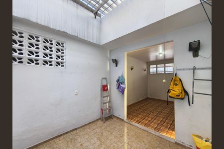 Casa à venda com 216m², 3 quartos e 4 vagas Casa à venda com 216m², 3 quartos e 4 vagasArea externa